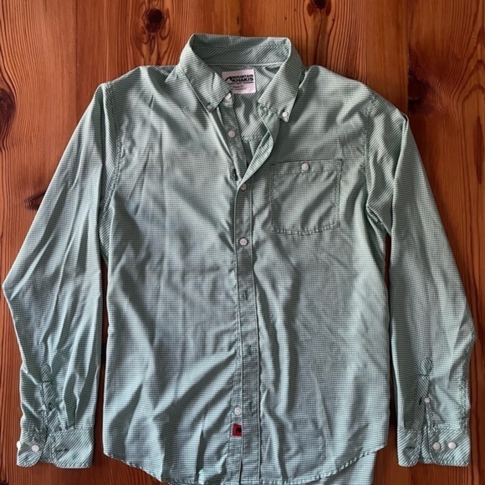 🏔️ Mountain Khakis Performance L/S Button Down